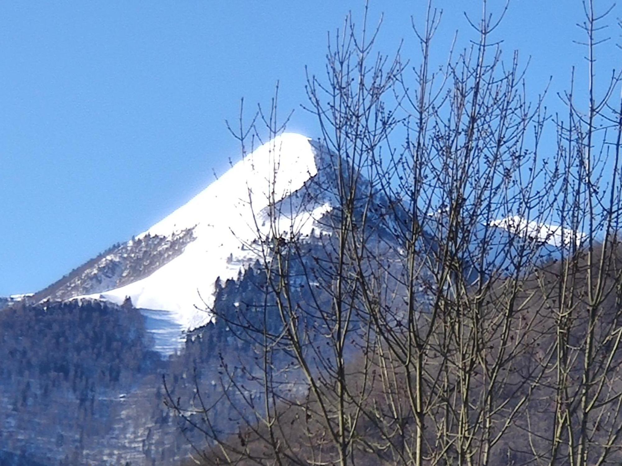 Maison Au Pied De La Montagne *